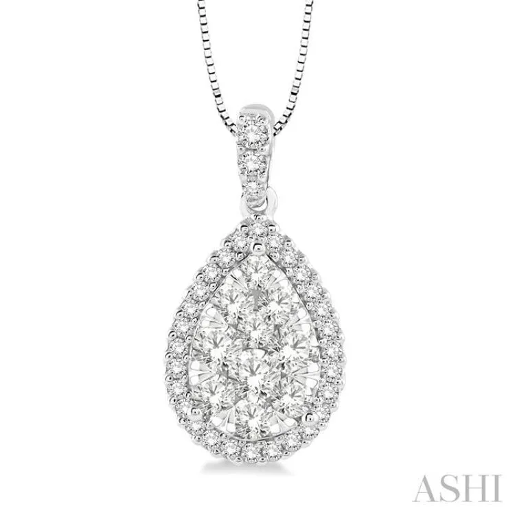 1/2 Ctw Pear Shape Diamond Lovebright Pendant in 14K White Gold with Chain