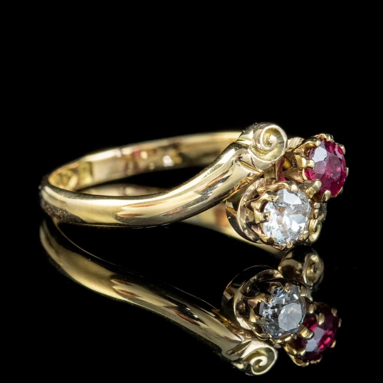 Antique Edwardian Ruby Diamond Twist Ring 18Ct Gold Dated 1916