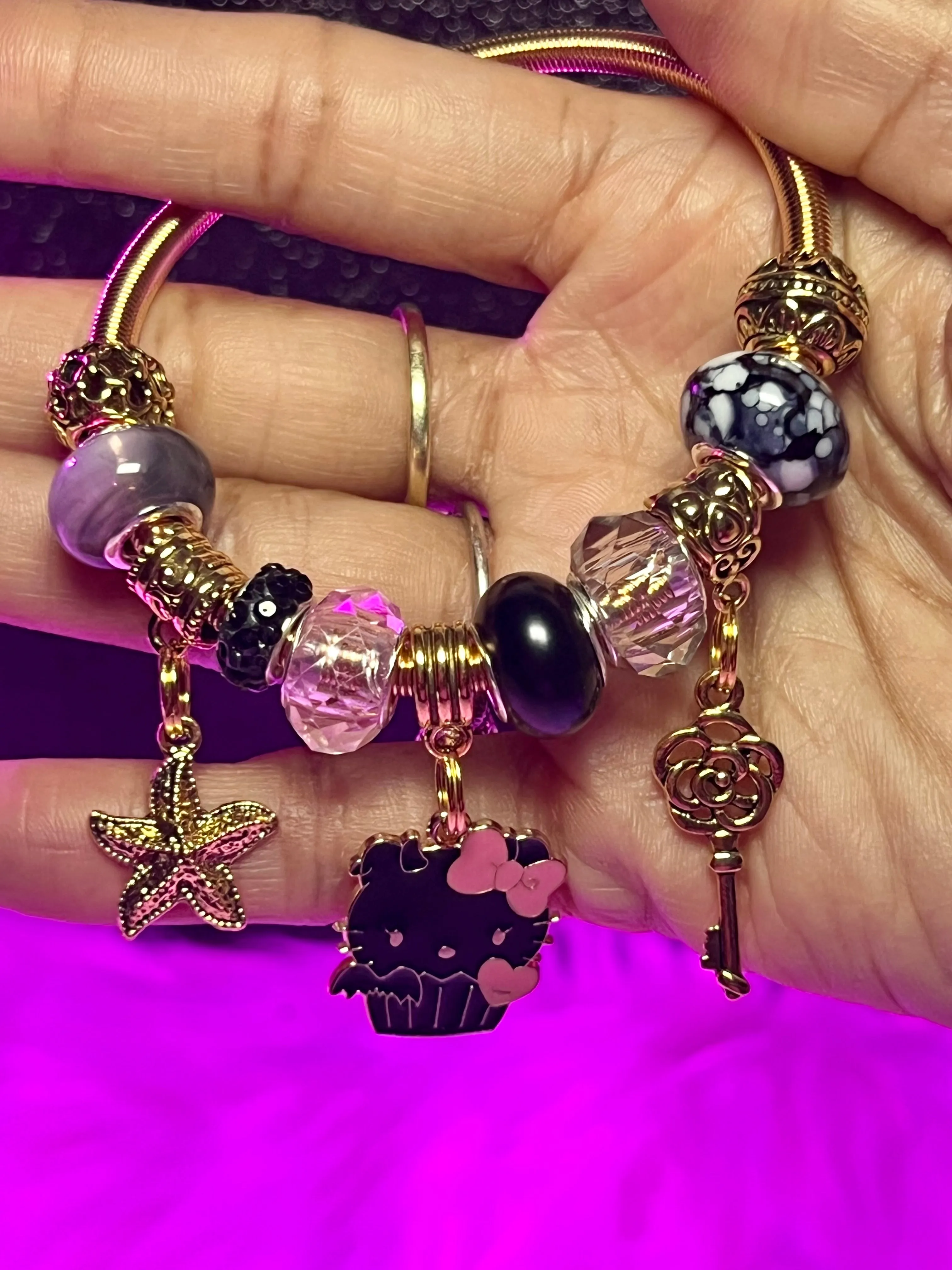 Charm Bracelets | Character Stretch Bracelet