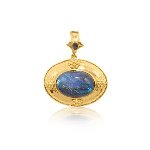 Cleopatra Pendant Necklace - Gold/Blue Labradorite