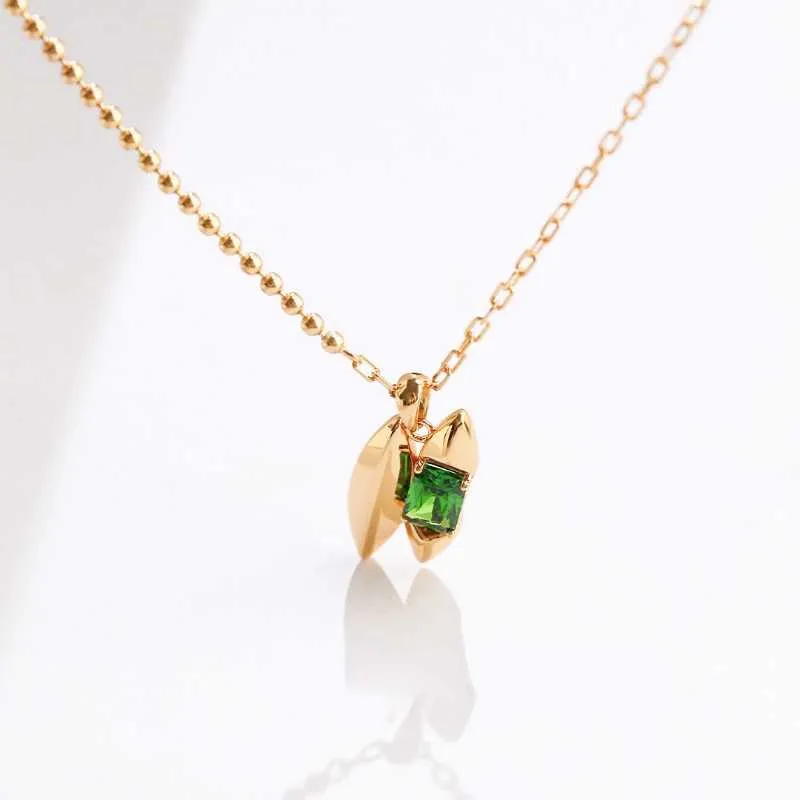 Green Cubic Zirconia  Necklace in 18k Gold Vermeil