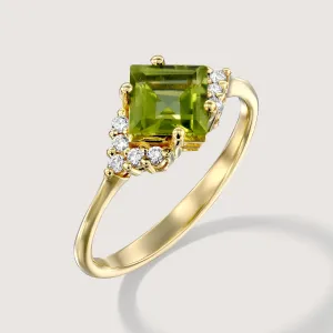 Juliette Ring With Diamonds and peridot