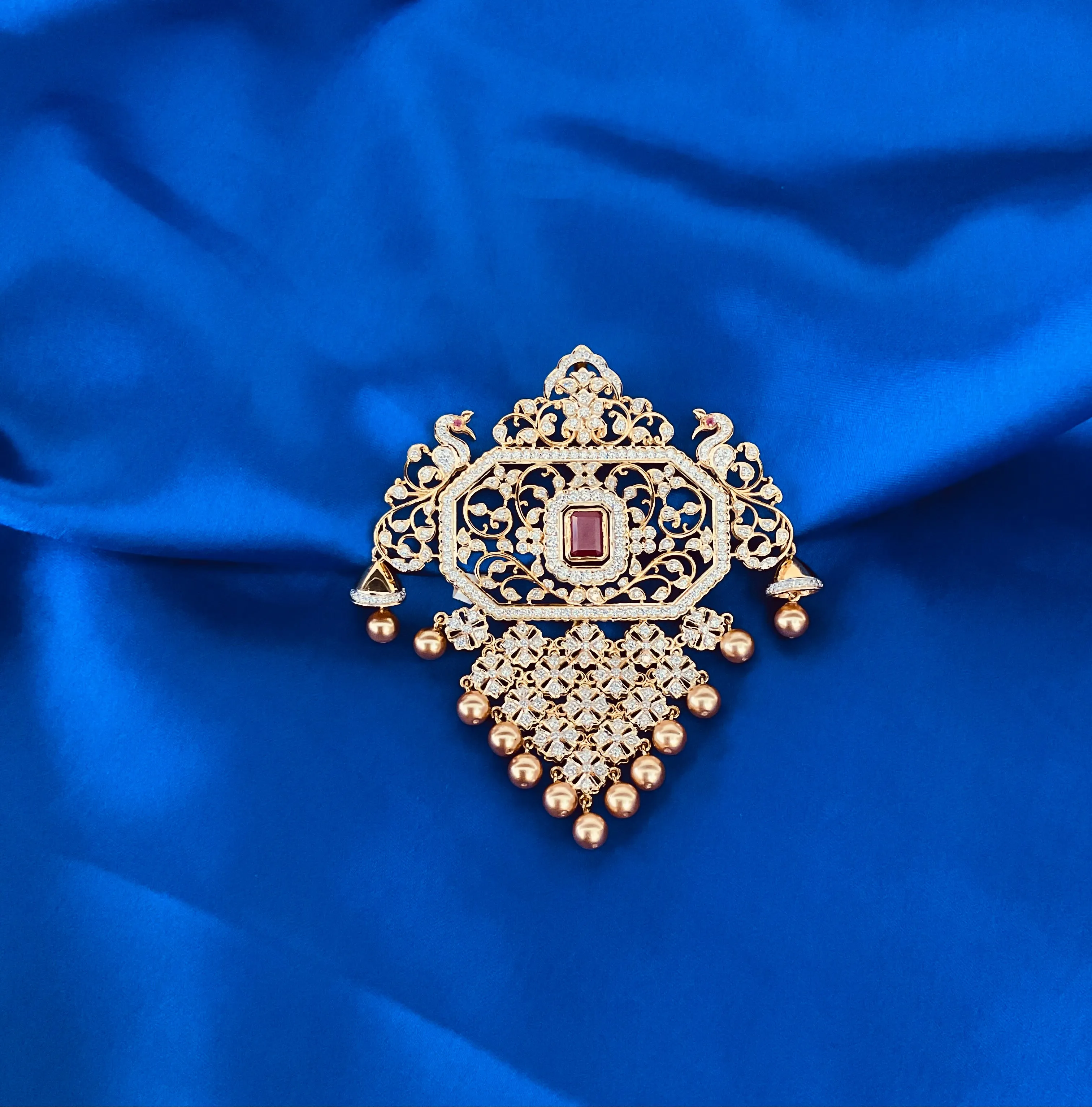 Regal Elegance Pendant