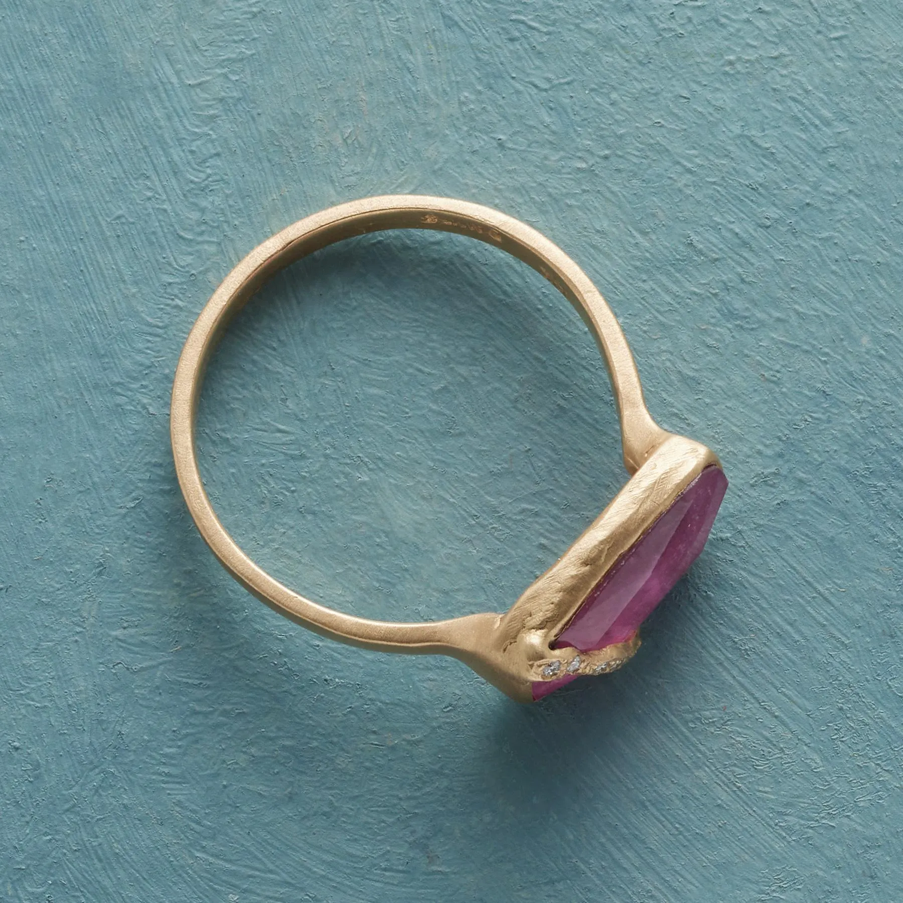 Sashay Ring