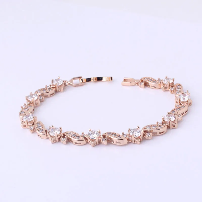 Vintage Bracelets for Women Bling Charming Jewelry Fashion 18k Gold Plated Eye-catching Crystal Bracelet